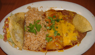 Anita's - Taco/Enchilada Combo