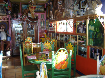 Olamendi's - Interior