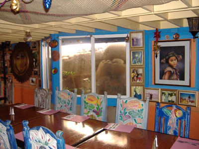 Olamendi's - Interior
