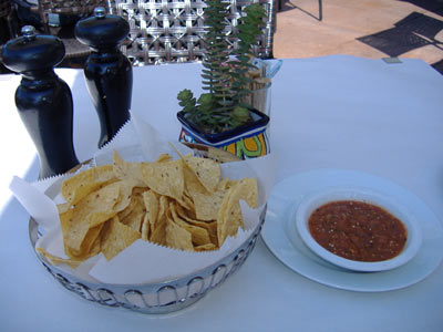 Taleo Mexican Grill - Chips and Salsa