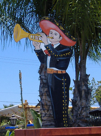 El Zocalo - Trumpeter